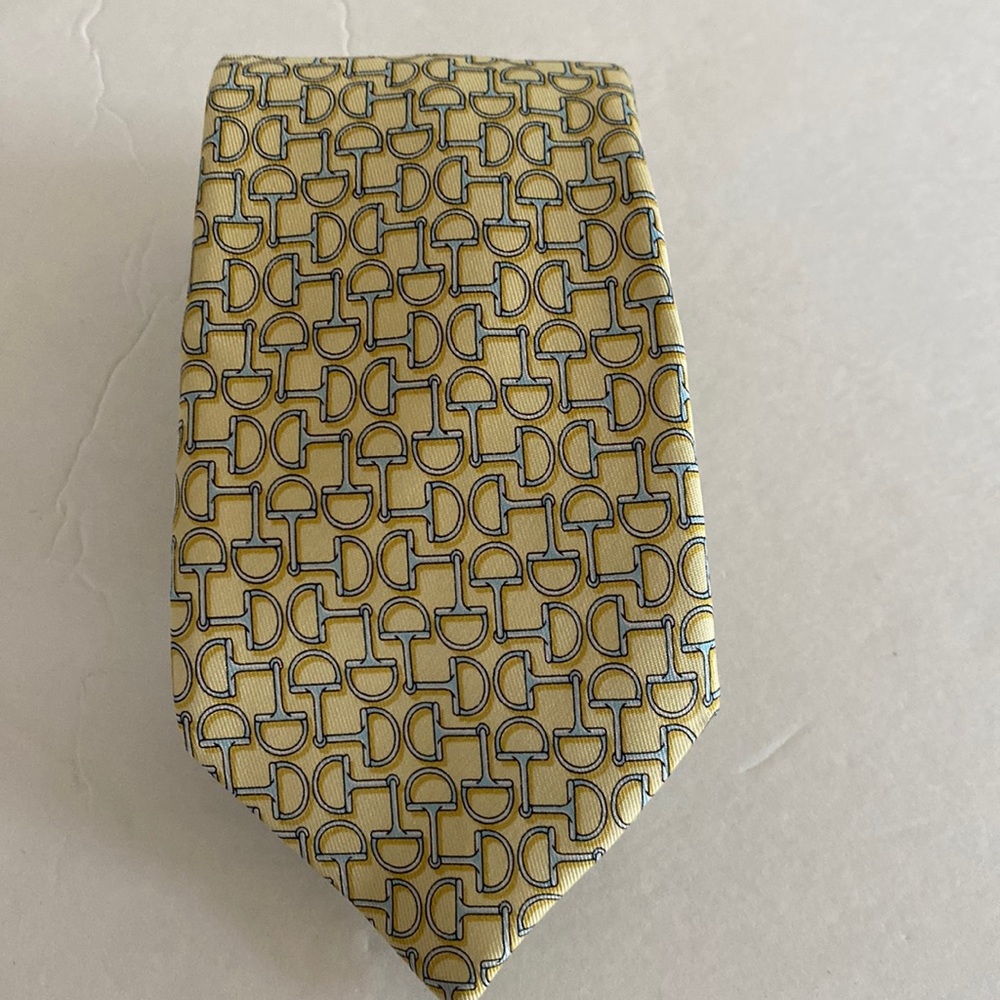 Vineyard vines, Kentucky derby tie